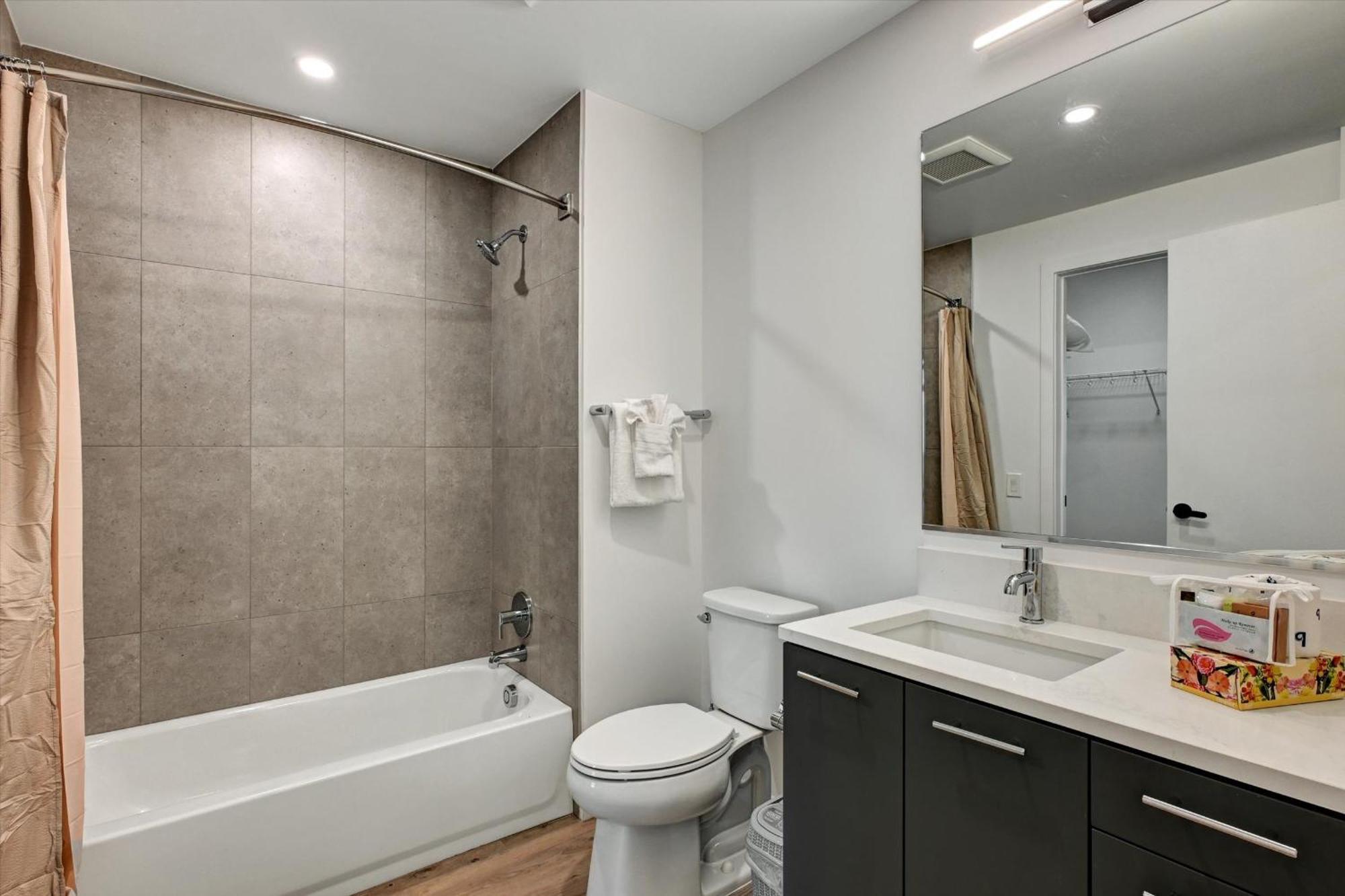 Global Luxury Suites At Town Center Reston Exteriér fotografie